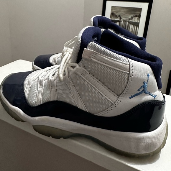 Nike Jordan Air 11 Retro - Picture 3 of 10